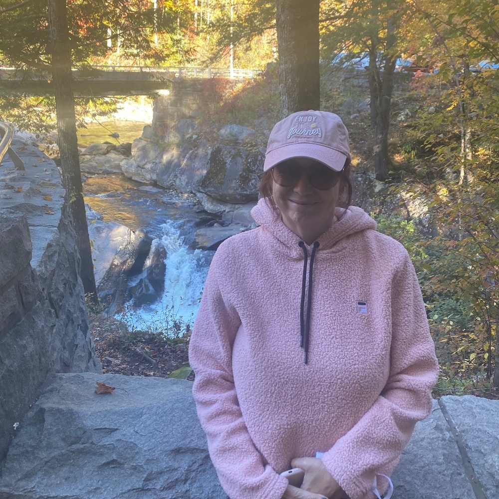 Meet your Posher, Michele